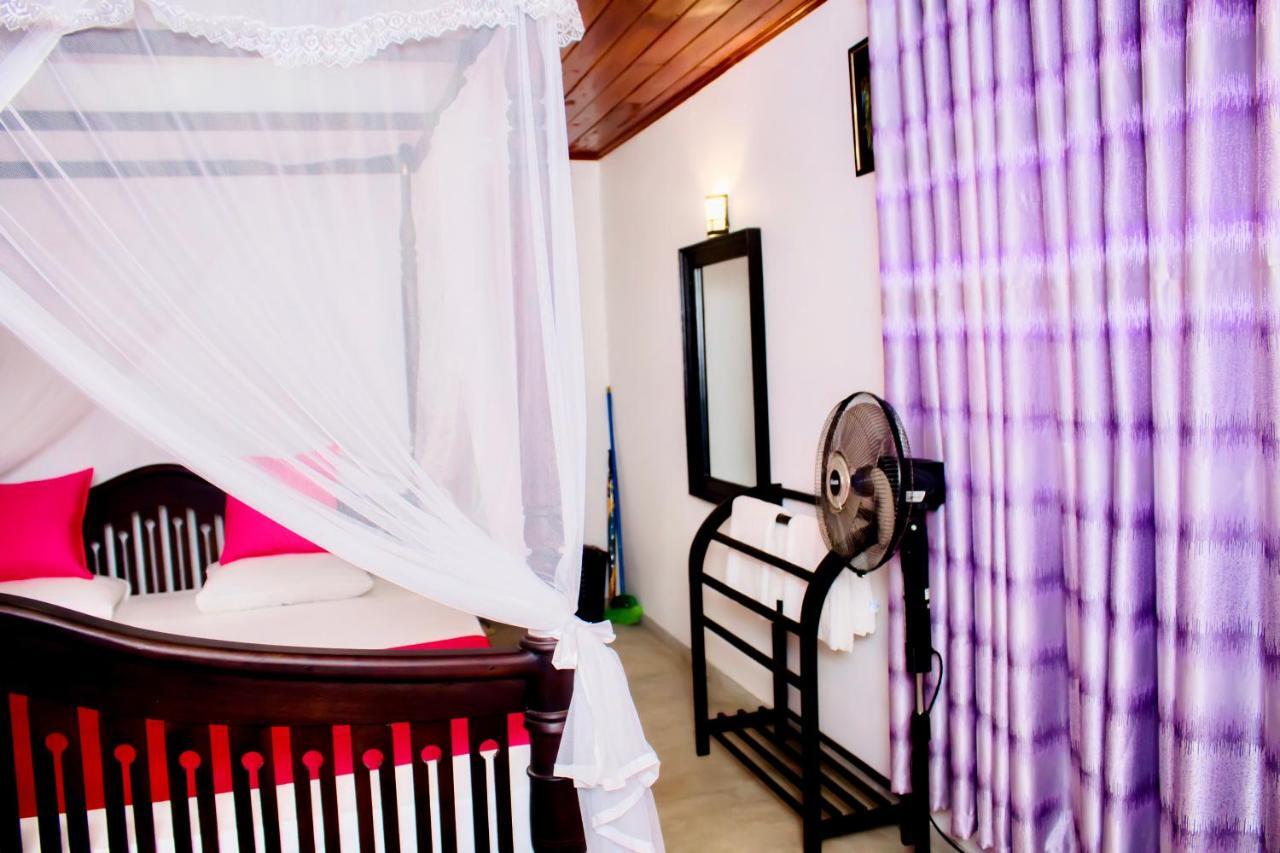 Star Light Cabanas&Restaurant Tangalle Exterior foto