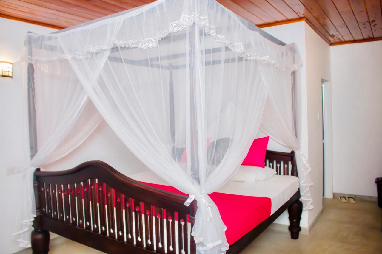 Star Light Cabanas&Restaurant Tangalle Exterior foto